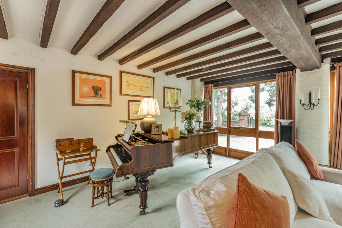 Barn Conversion for sale with 6 bedrooms, Hall Lane Shifnal