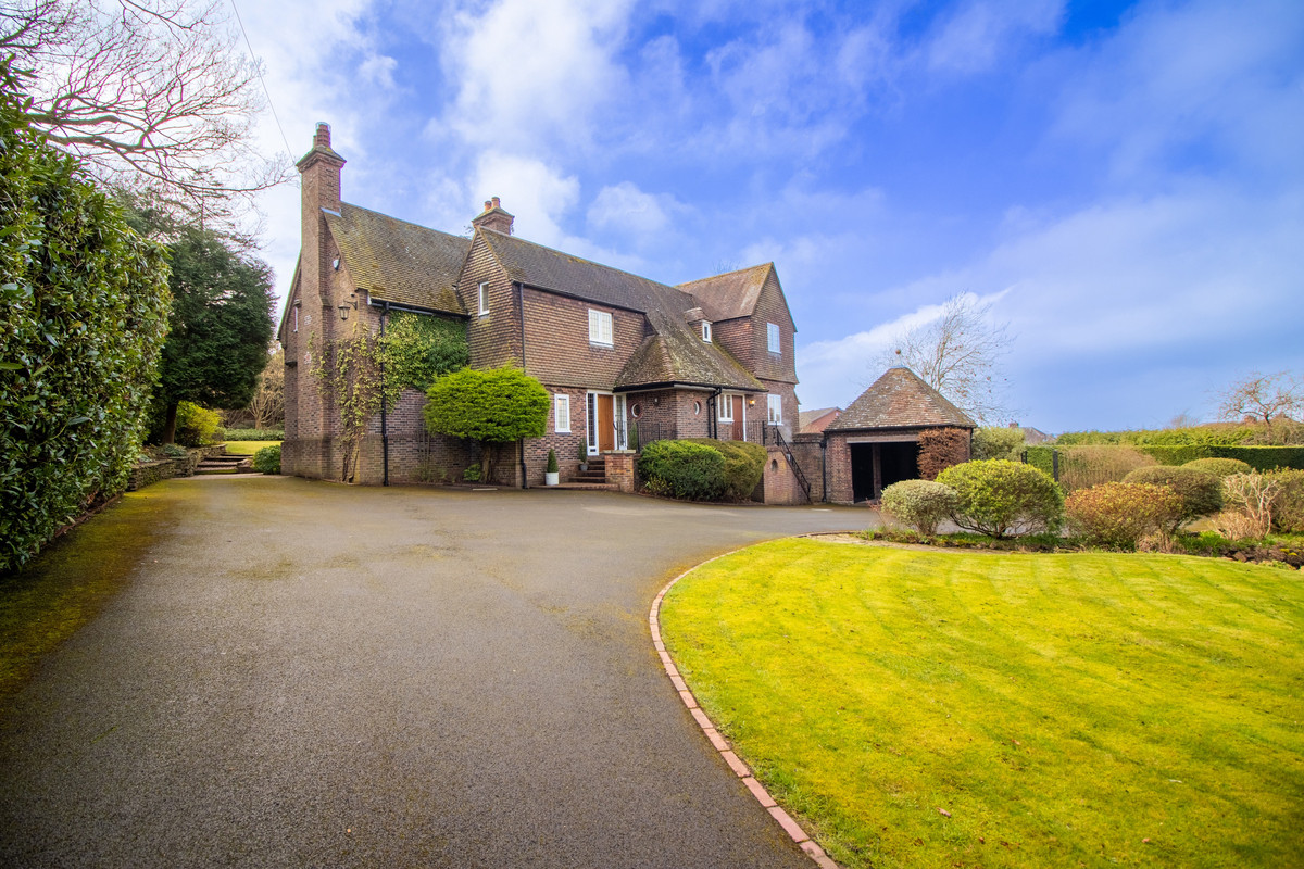 Detached House for sale with 5 bedrooms, Ercall Lane, Wellington Fine