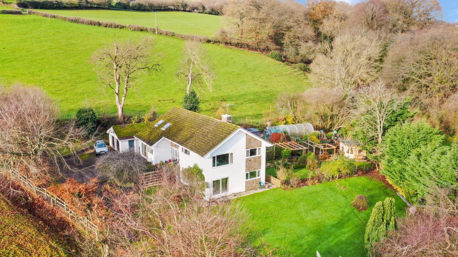 7 bedroom House for sale in Abergavenny