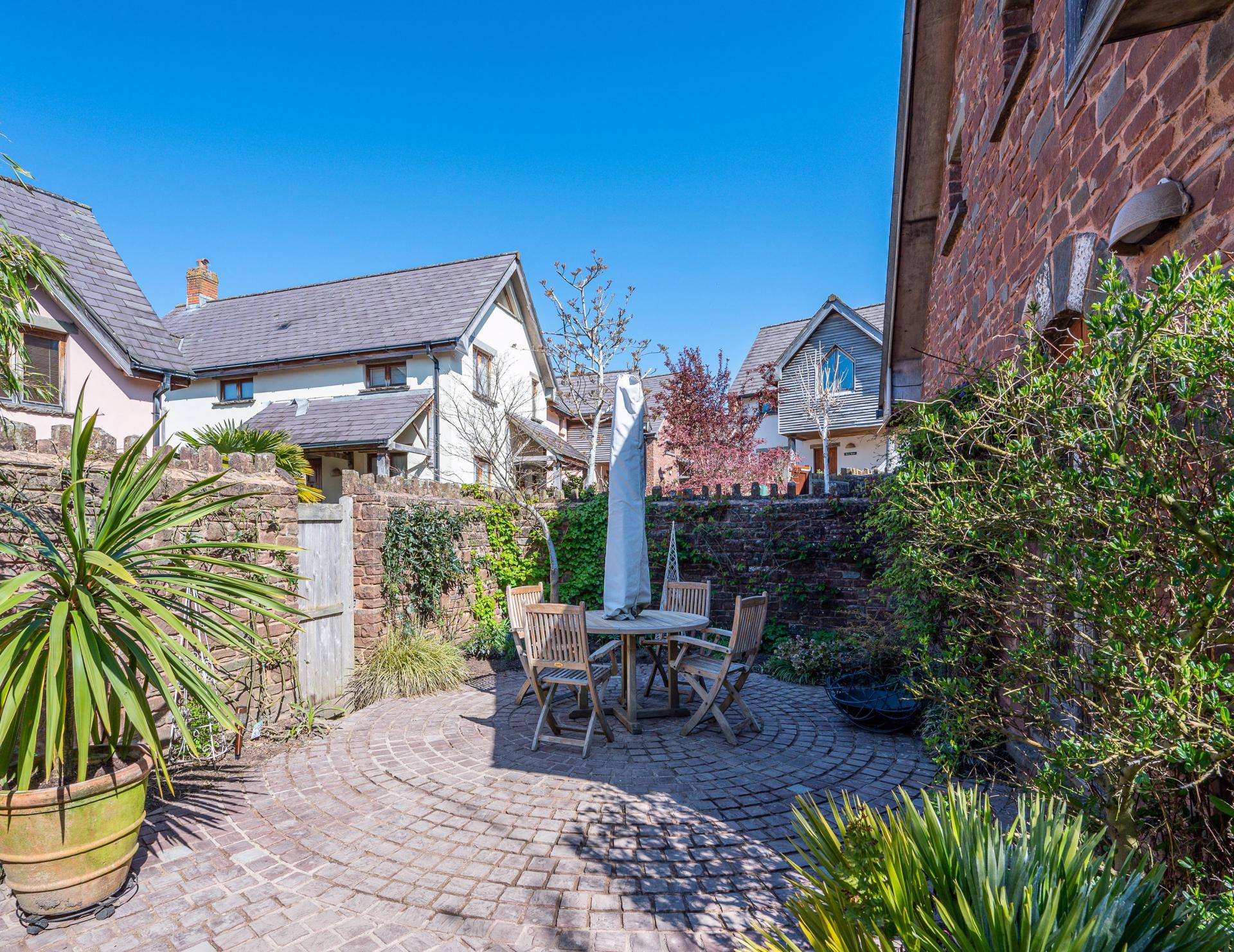 4 bedroom House for sale in Crickhowell