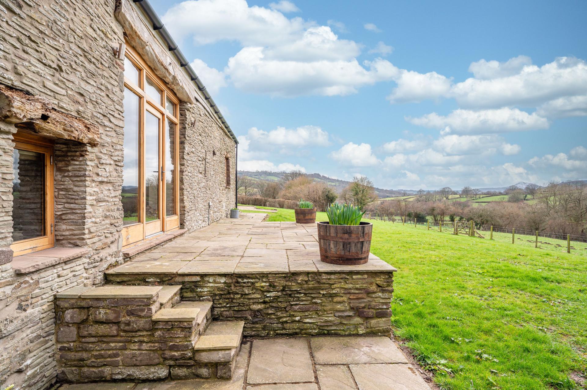 House for sale with 3 bedrooms, Longtown, Herefordshire Fine & Country