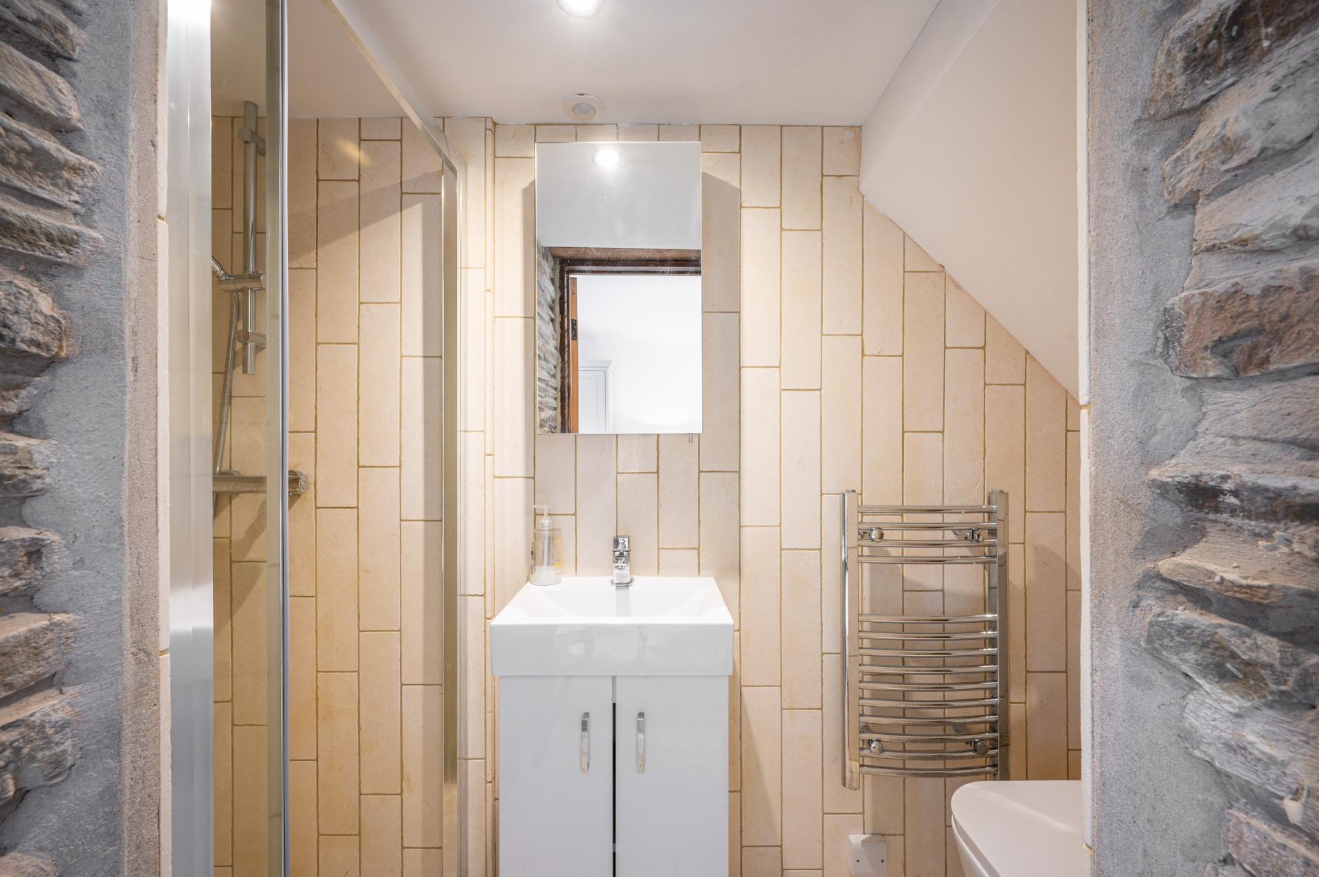 House for sale with 3 bedrooms, Longtown, Herefordshire Fine & Country