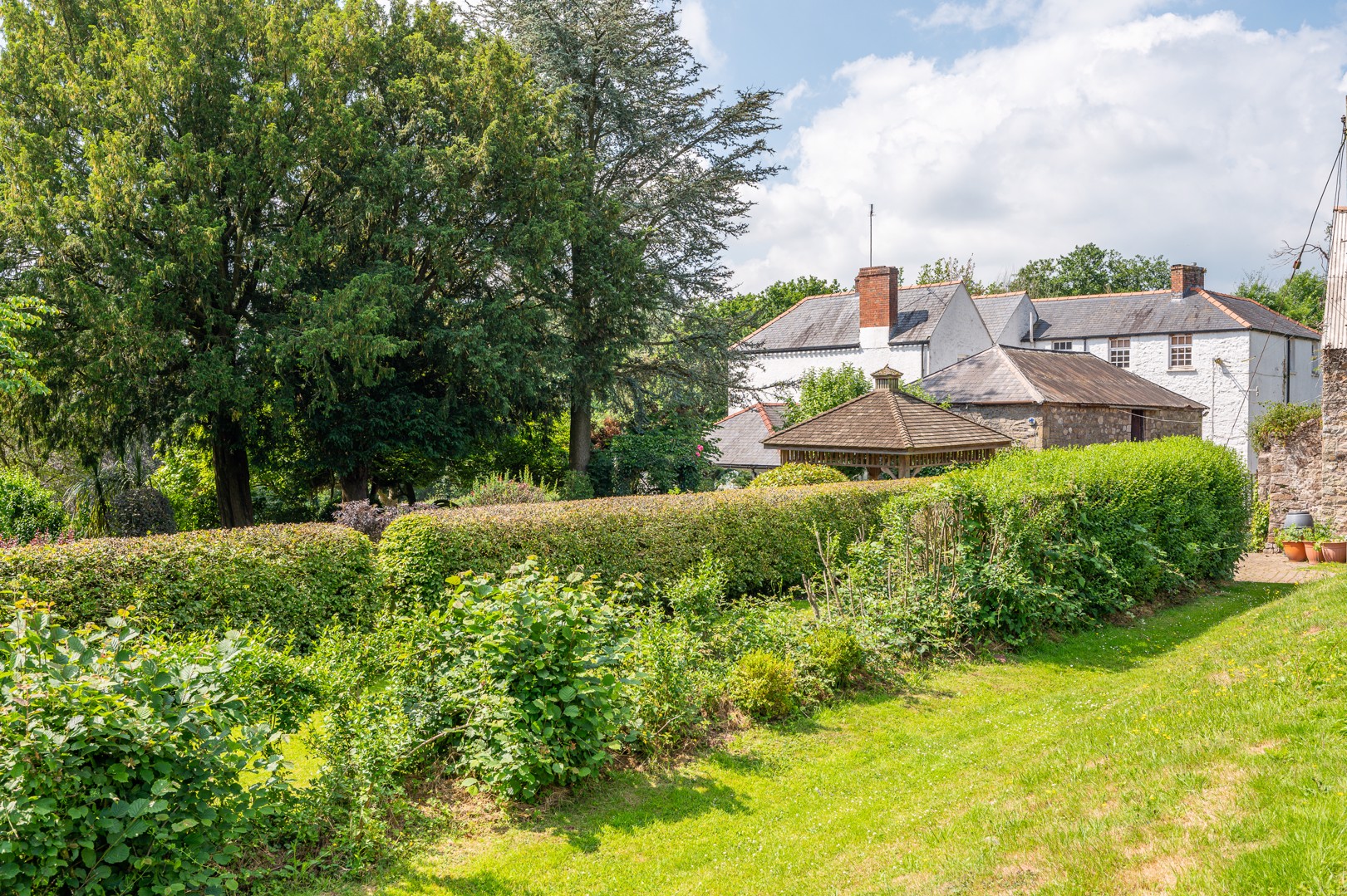 9 bedroom House for sale in Abergavenny