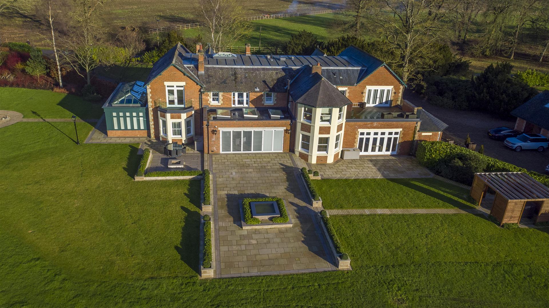 5 bedroom Detached House for sale in Wynyard