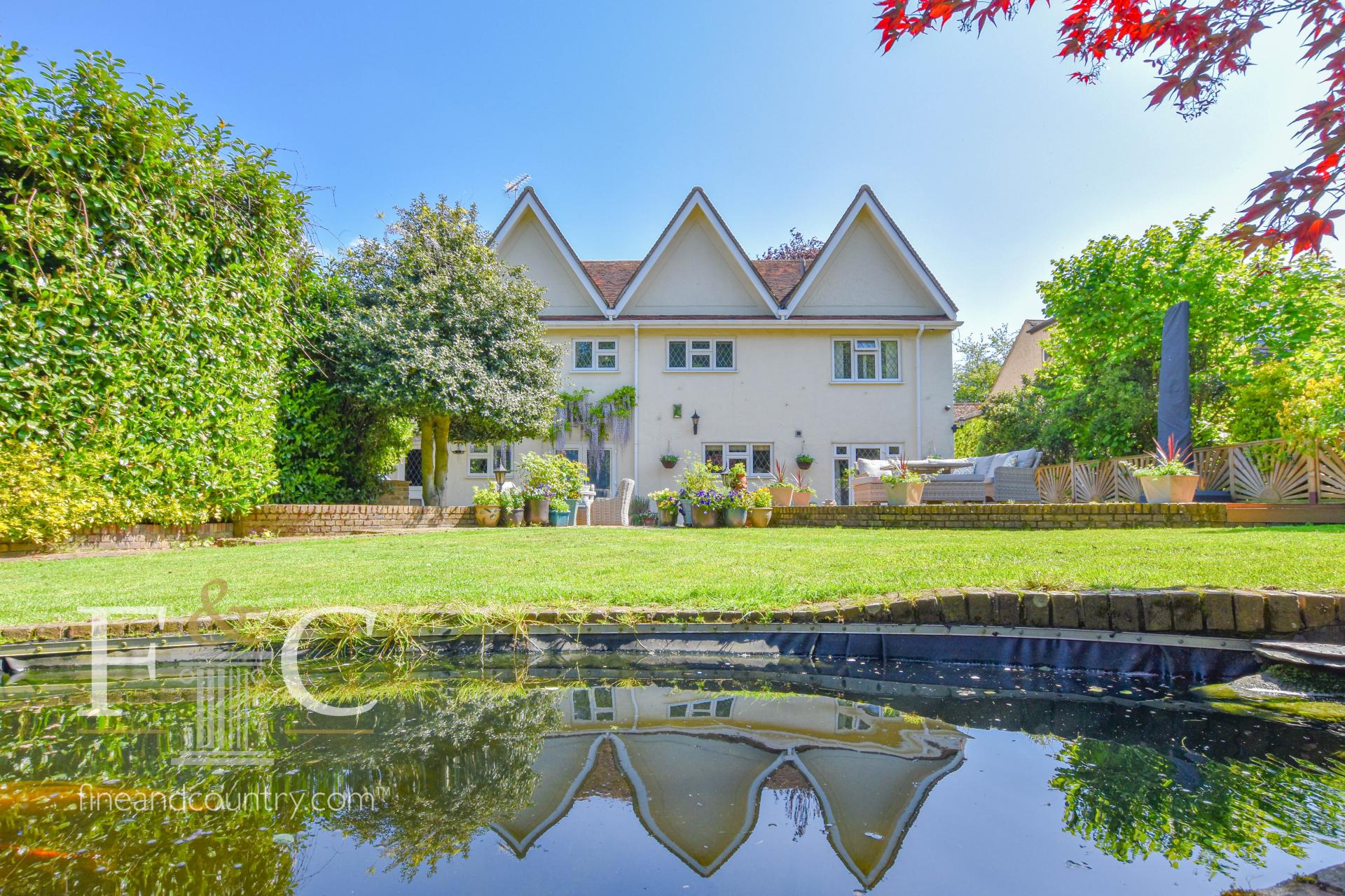 Detached House for sale with 5 bedrooms, Middle Street, Nazeing Fine