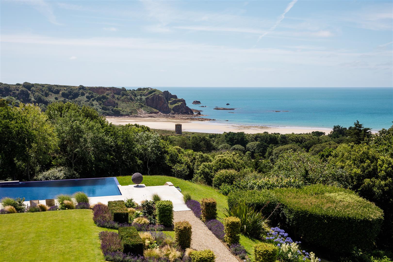 8 bedroom Detached House for sale in Jersey