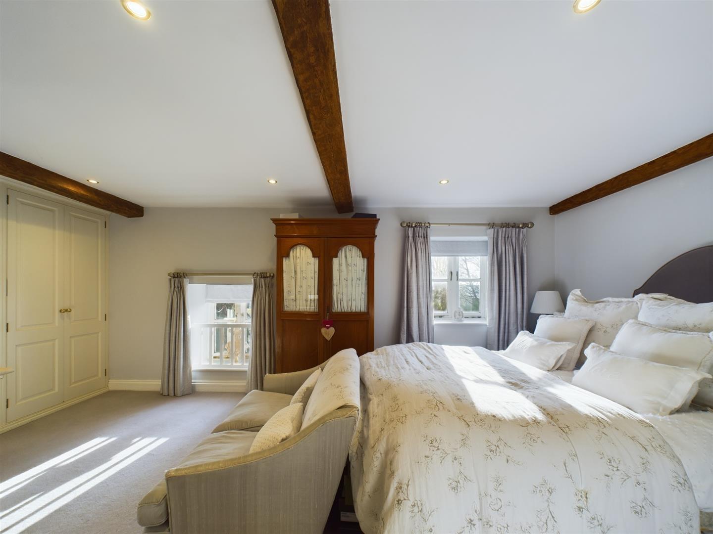 Terraced House for sale with 4 bedrooms, Longueville Road, St Saviour