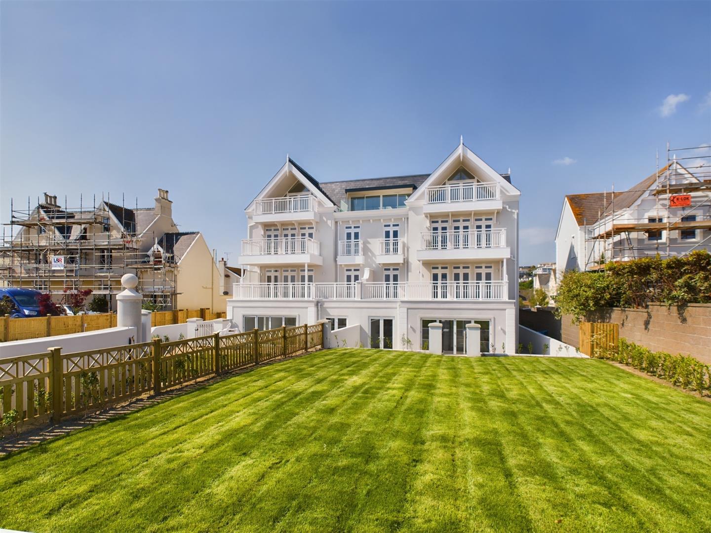 Penthouse for sale with 3 bedrooms, La Route De La Haule, St. Lawrence