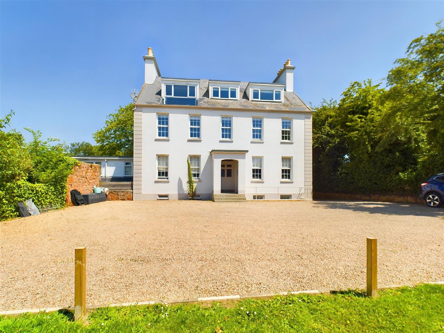 Apartment for sale with 1 bedroom, Nestled In The Tranquil Parish Of St