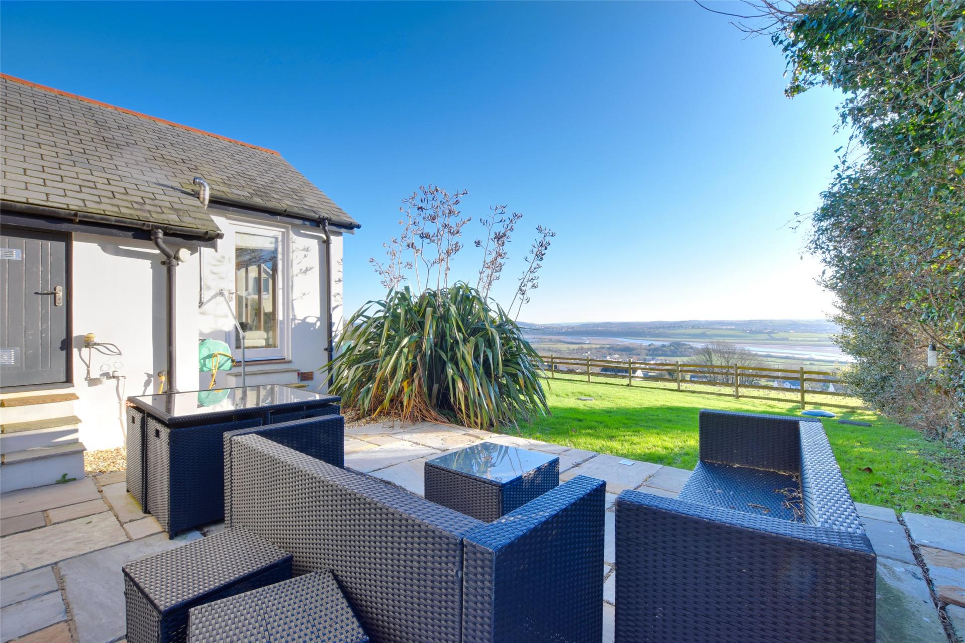 Detached House for sale with 3 bedrooms, Ashford, Barnstaple Fine