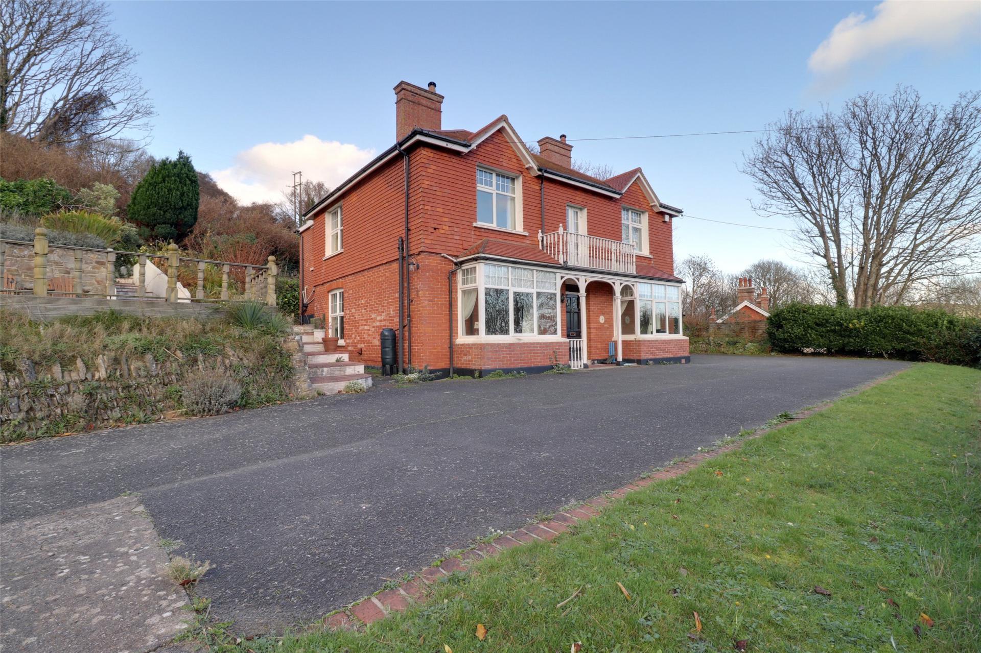4 bedroom Detached House for sale in United Kingdom