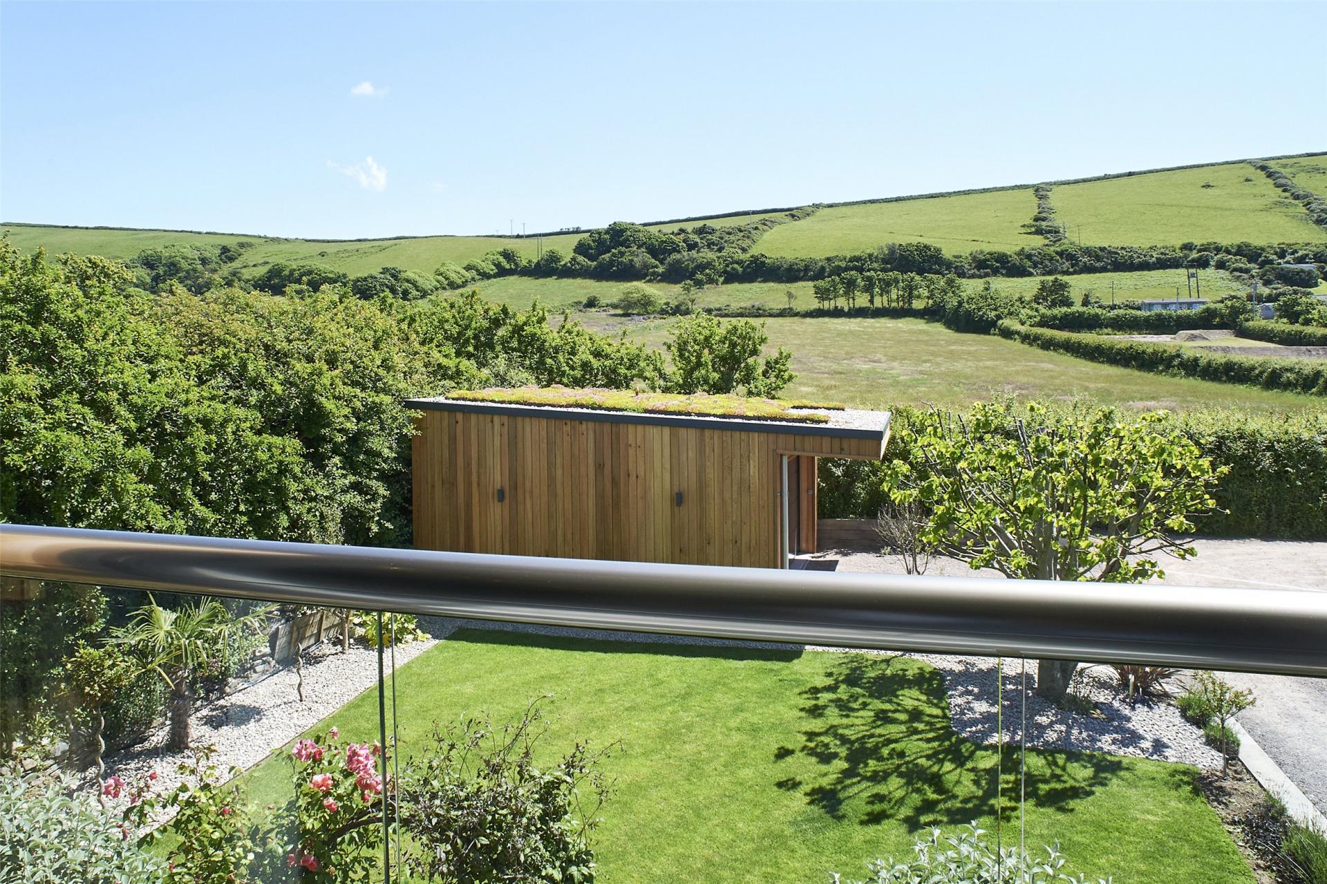 Detached House for sale with 5 bedrooms, Withywell Lane, Croyde Fine