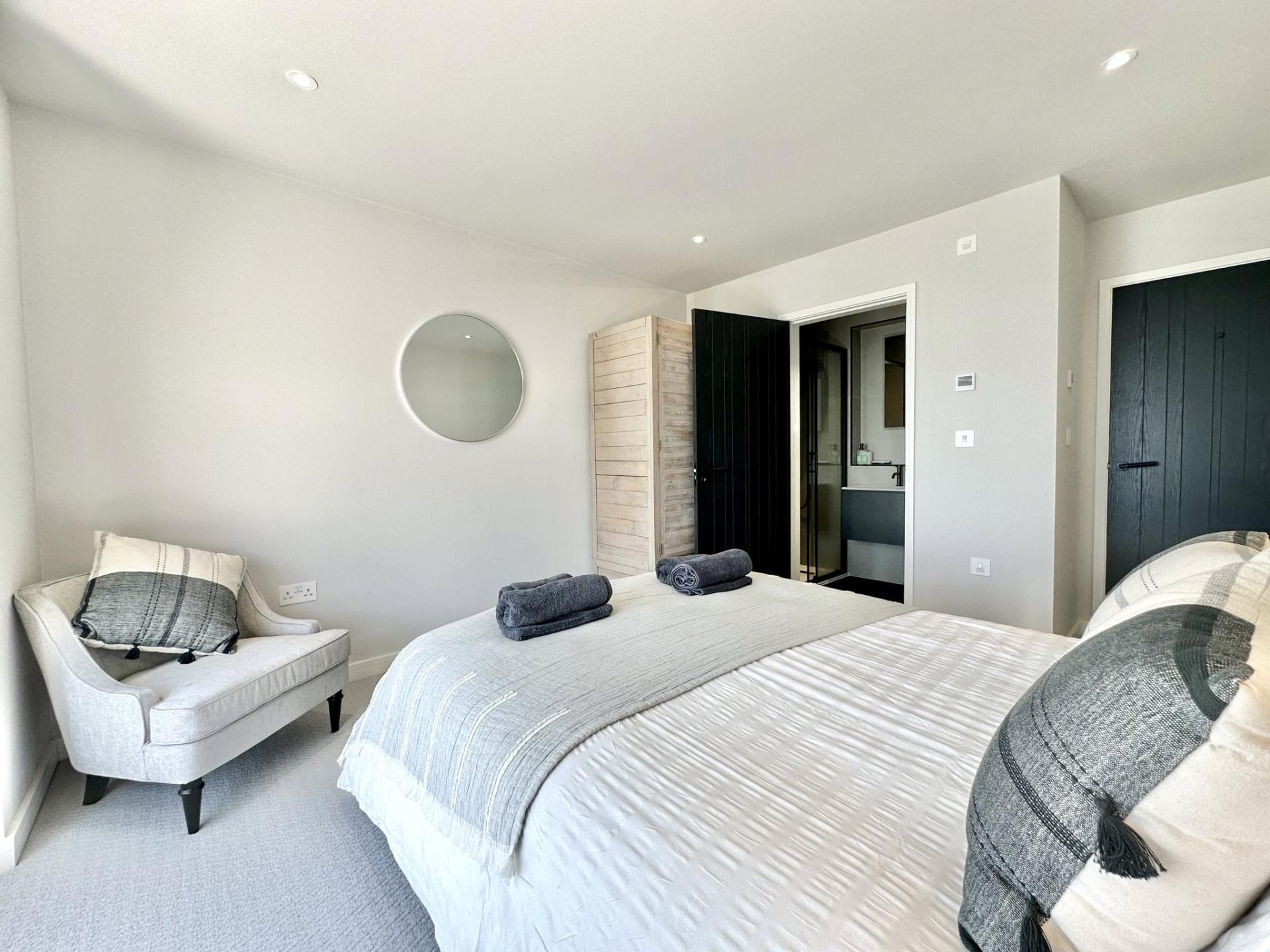 Apartment for sale with 3 bedrooms, Mortehoe, Fine & Country