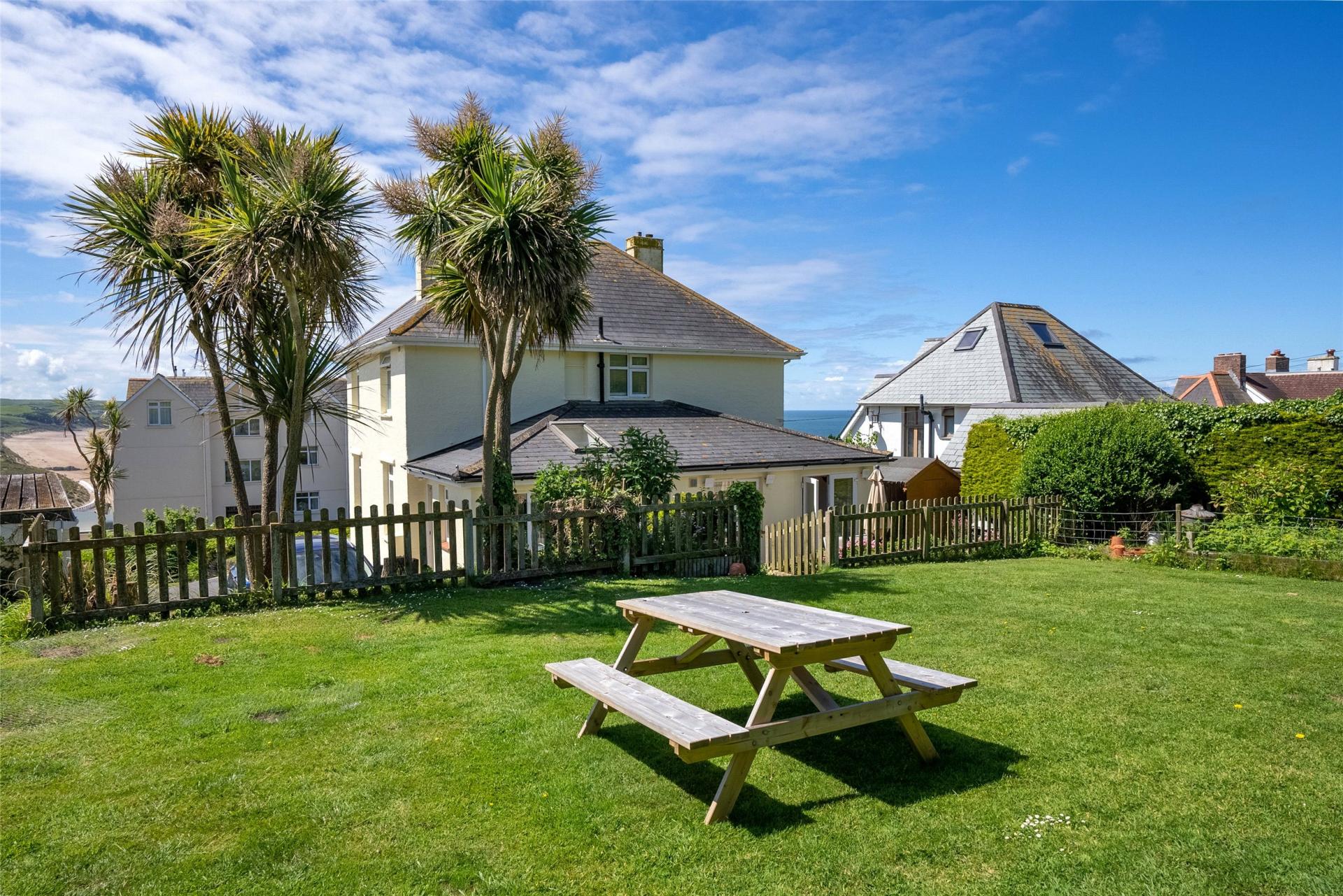 Detached House for sale with 4 bedrooms, Sunnyside Road, Woolacombe ...