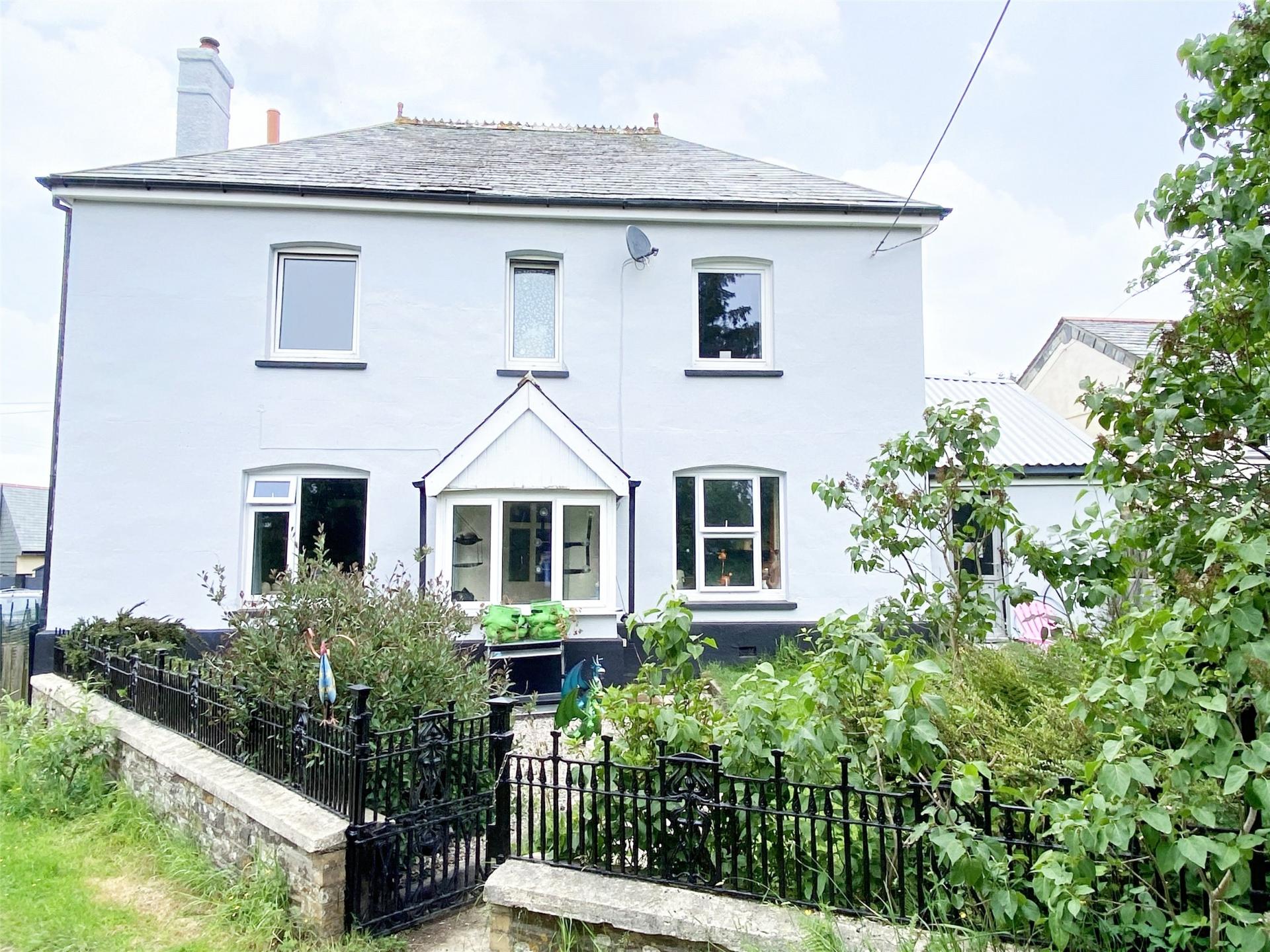 4 bedroom Detached House for sale in Cornwall