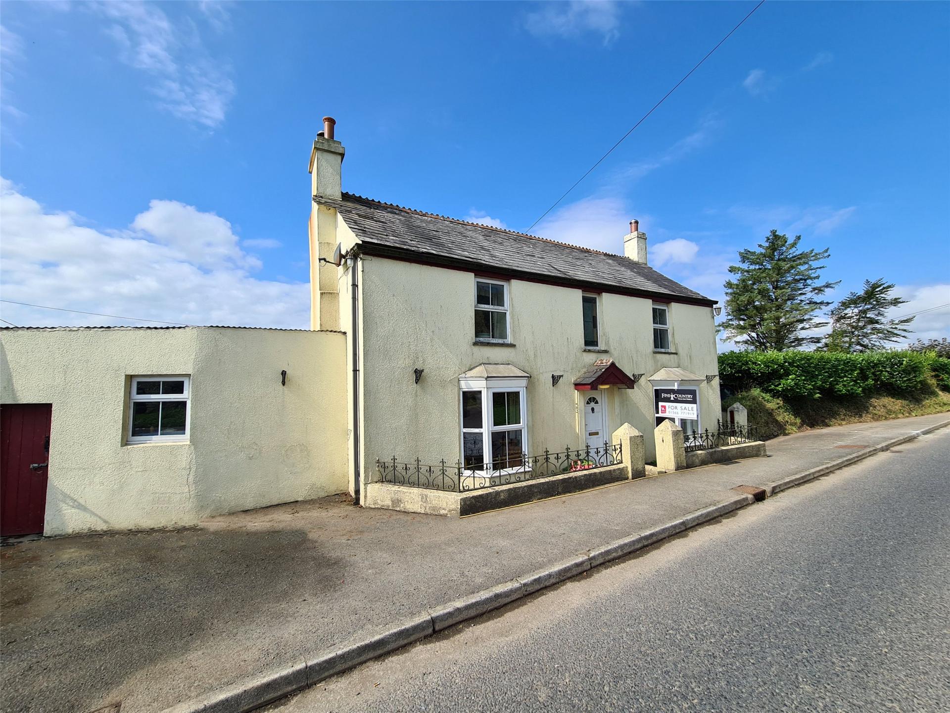3 bedroom Detached House for sale in Cornwall