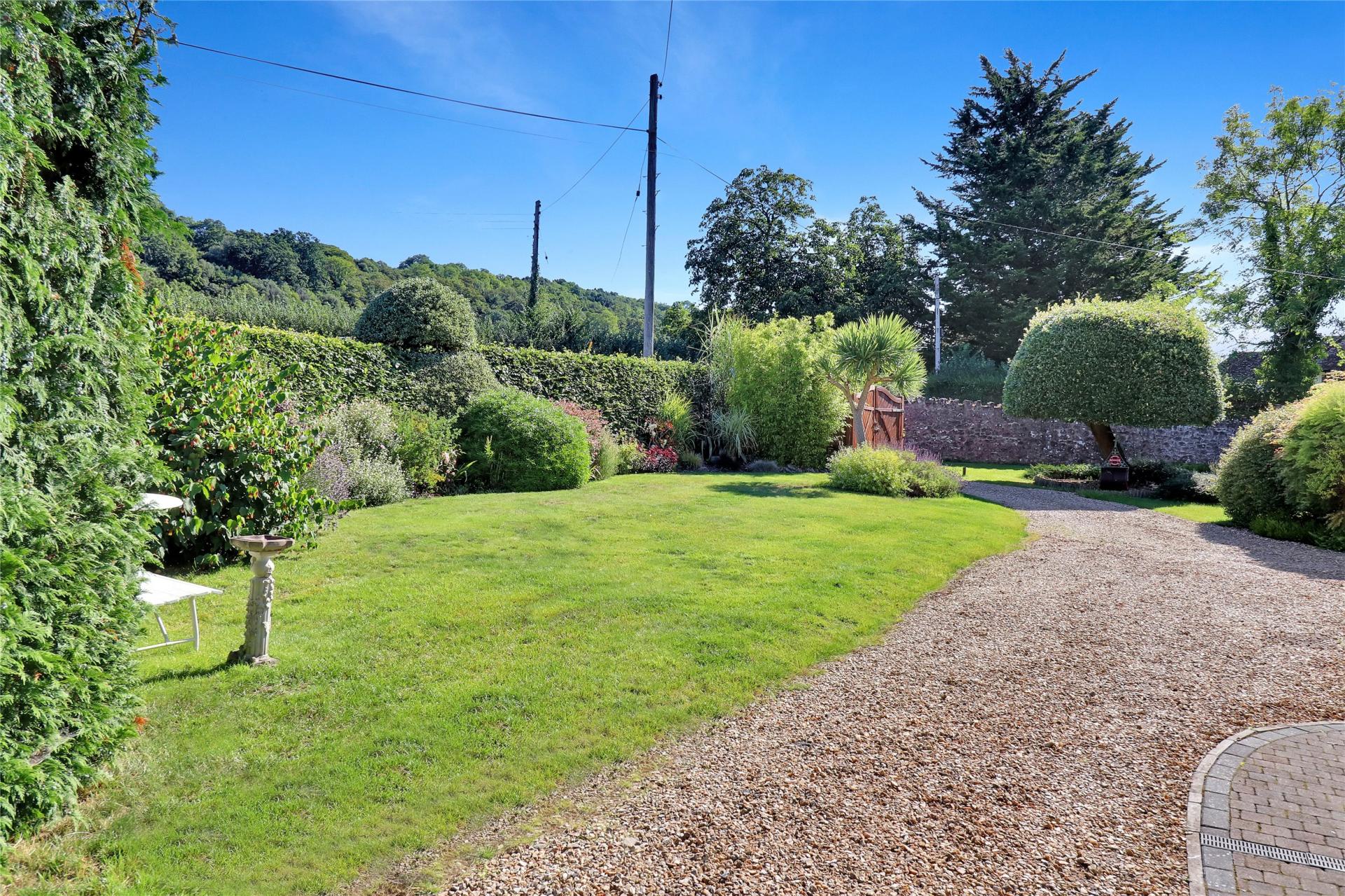 Detached House for sale with 3 bedrooms, Chapel Cleeve, Minehead Fine