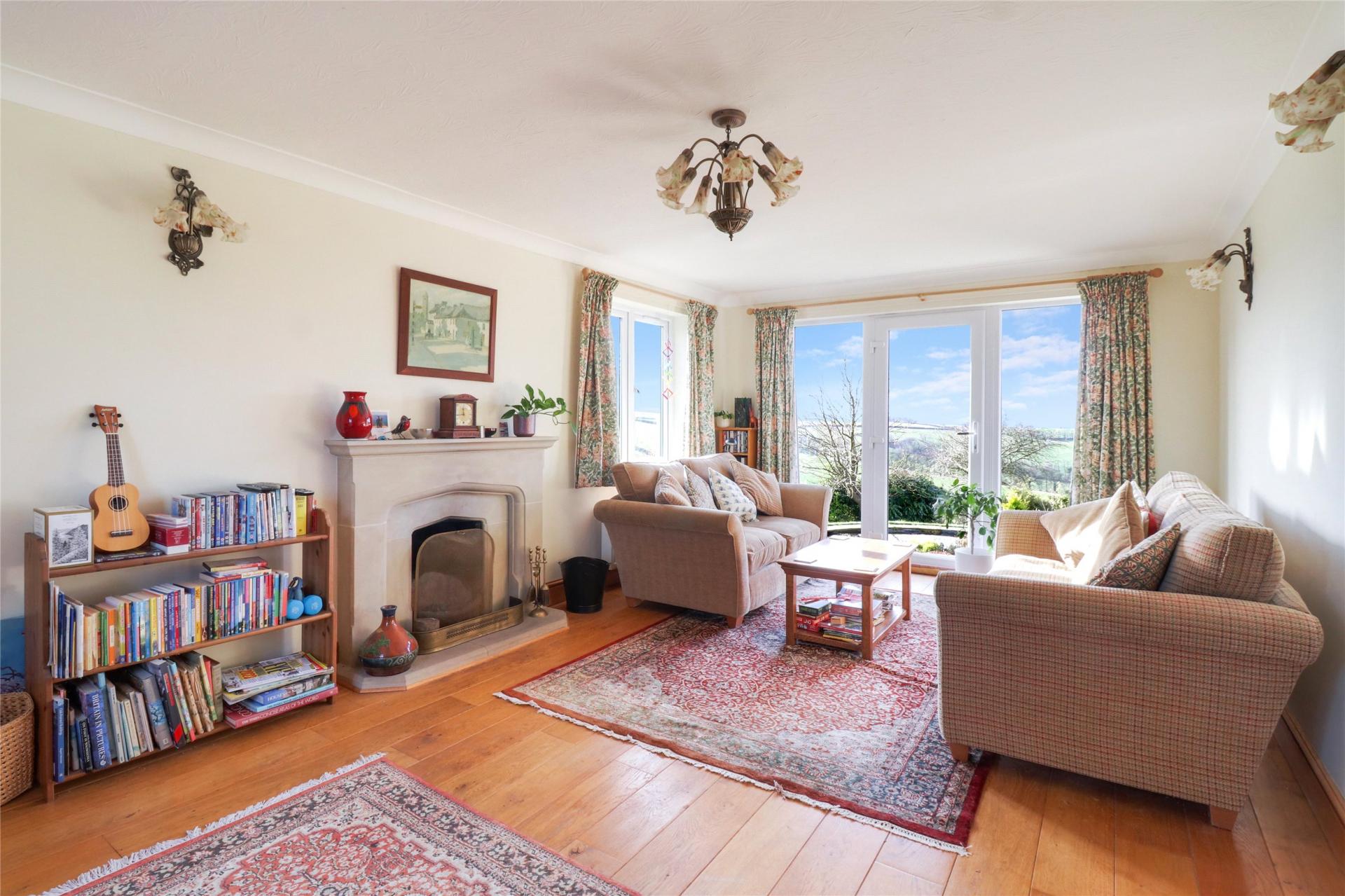 Detached House for sale with 3 bedrooms, Brayford, Barnstaple Fine