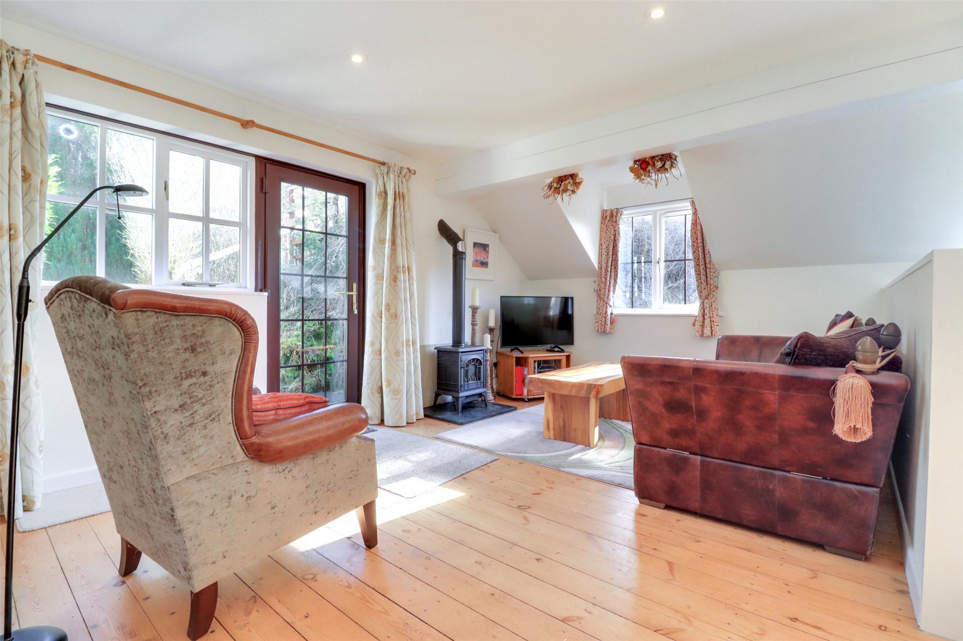 Detached House for sale with 5 bedrooms, Brayford, Barnstaple Fine