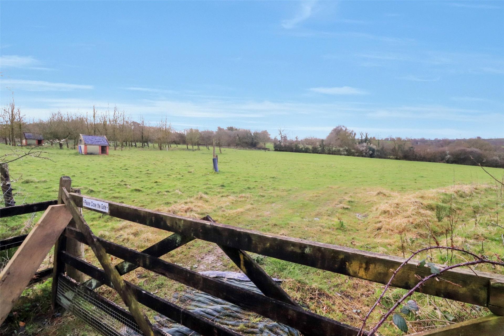 Detached House for sale with 5 bedrooms, East Ford Farm, Ash Mill