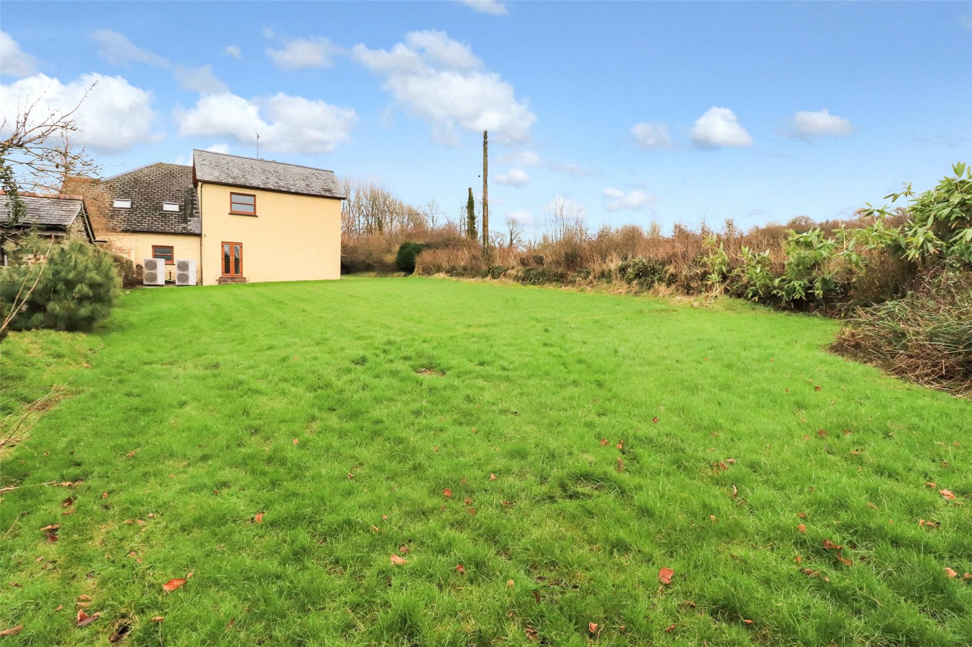 Detached House for sale with 5 bedrooms, East Ford Farm, Ash Mill