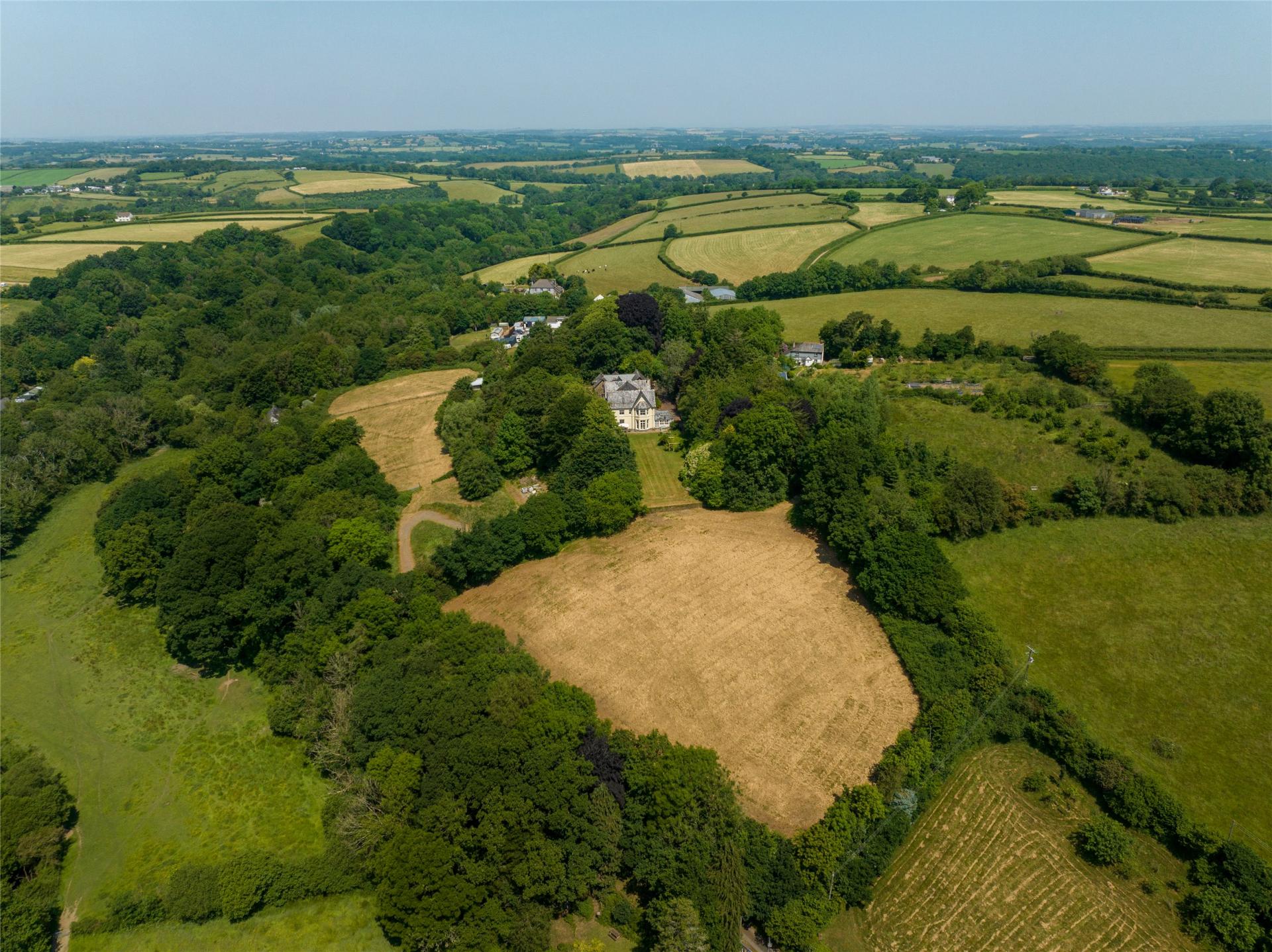 Detached House for sale with 6 bedrooms, Northlew, Okehampton Fine