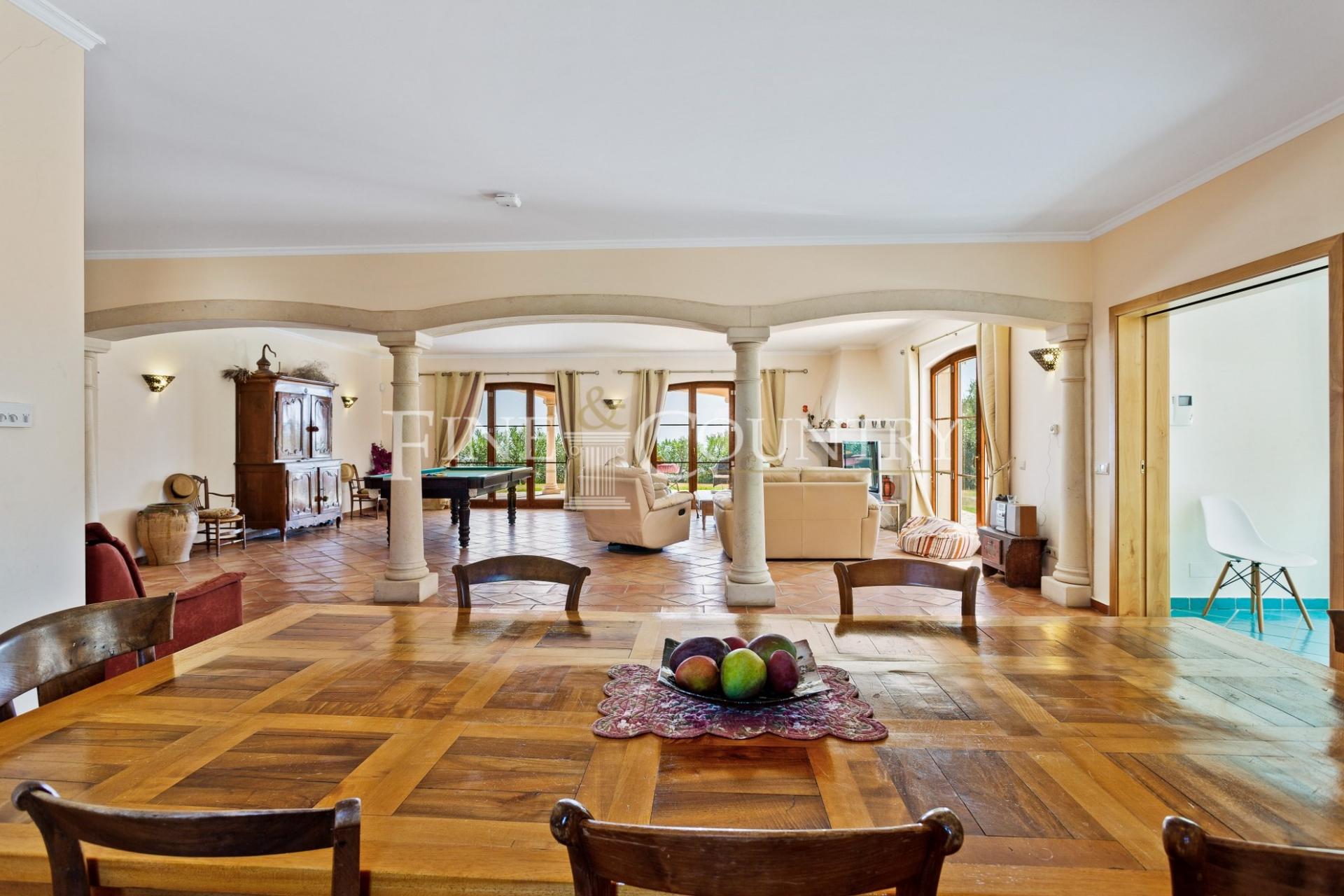 Villa for sale with 4 bedrooms, DOMAINE QUINTA DA LUZ SITIO DO GUINE