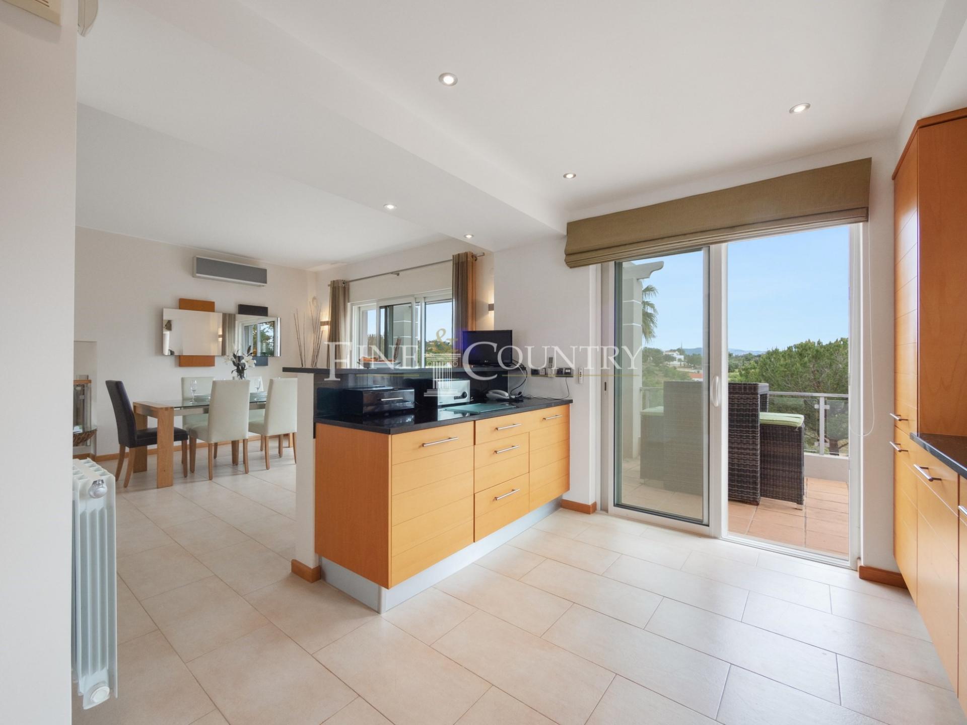 Detached House for sale with 3 bedrooms, Carvoeiro Independent 3