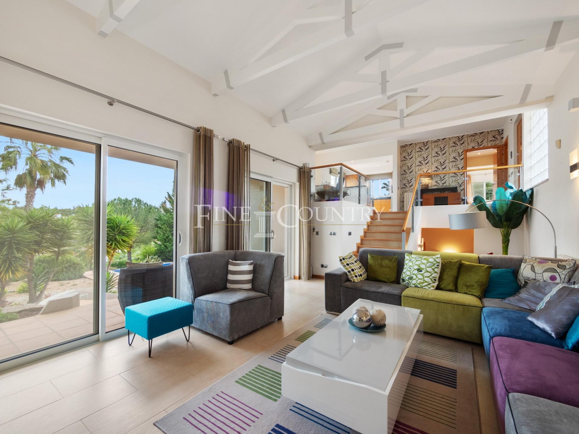 Detached House for sale with 3 bedrooms, Carvoeiro Independent 3