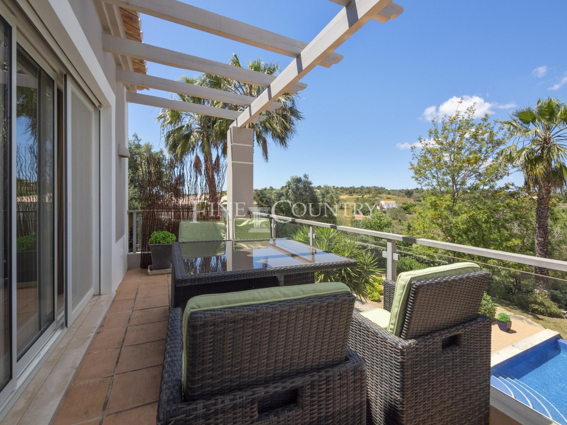 Detached House for sale with 3 bedrooms, Carvoeiro Independent 3