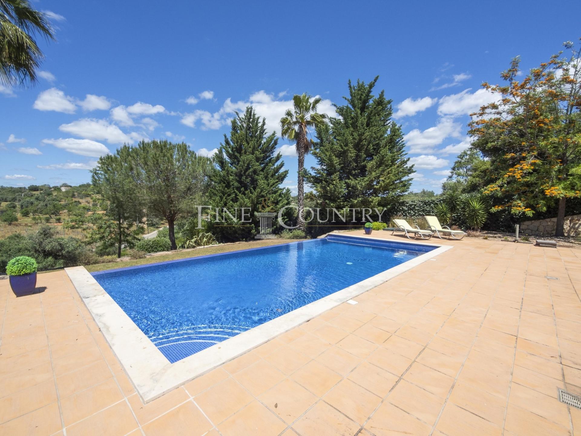 Detached House for sale with 3 bedrooms, Carvoeiro Independent 3