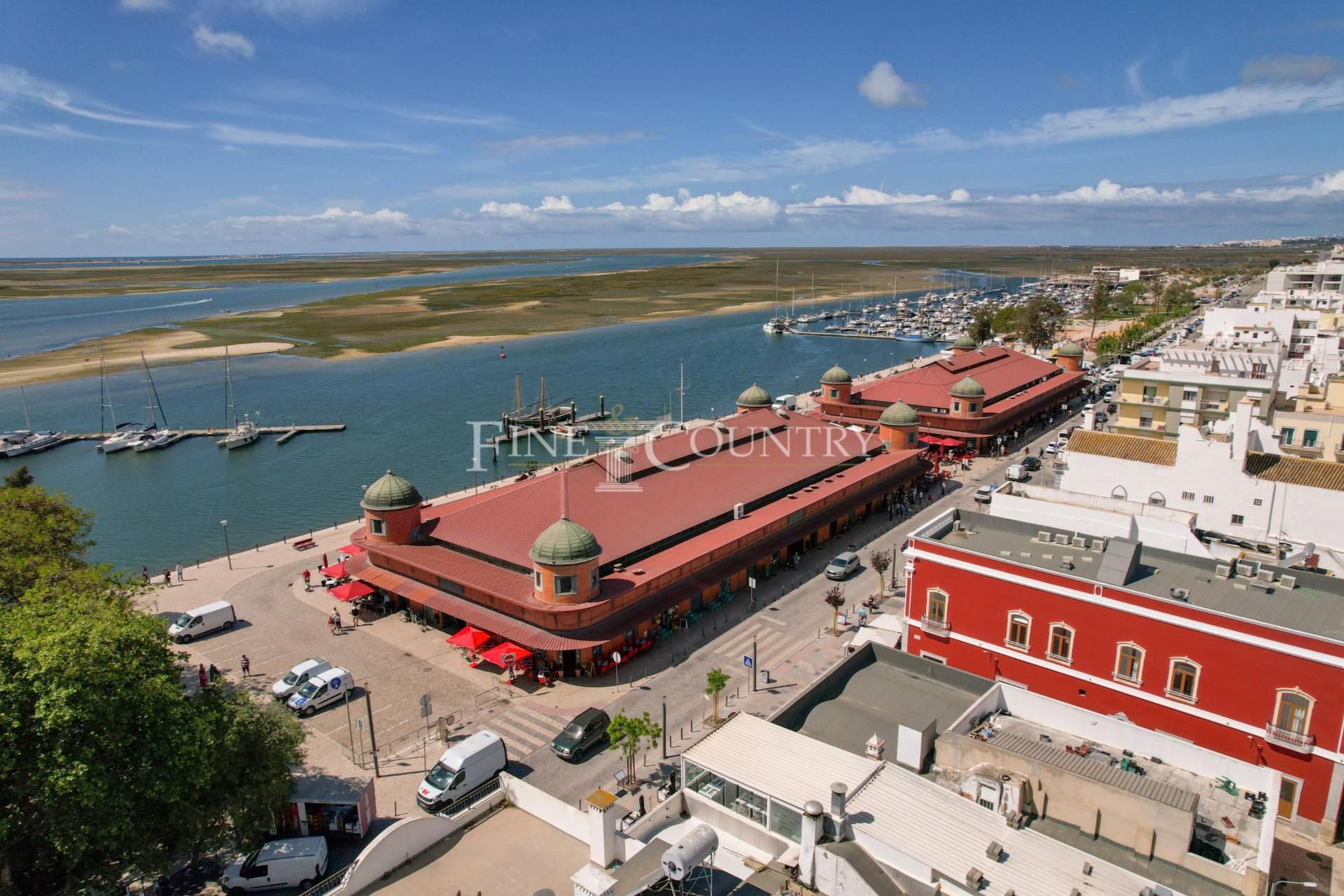 Property for sale with 2 bedrooms, Olhão, traditional fisherman’s