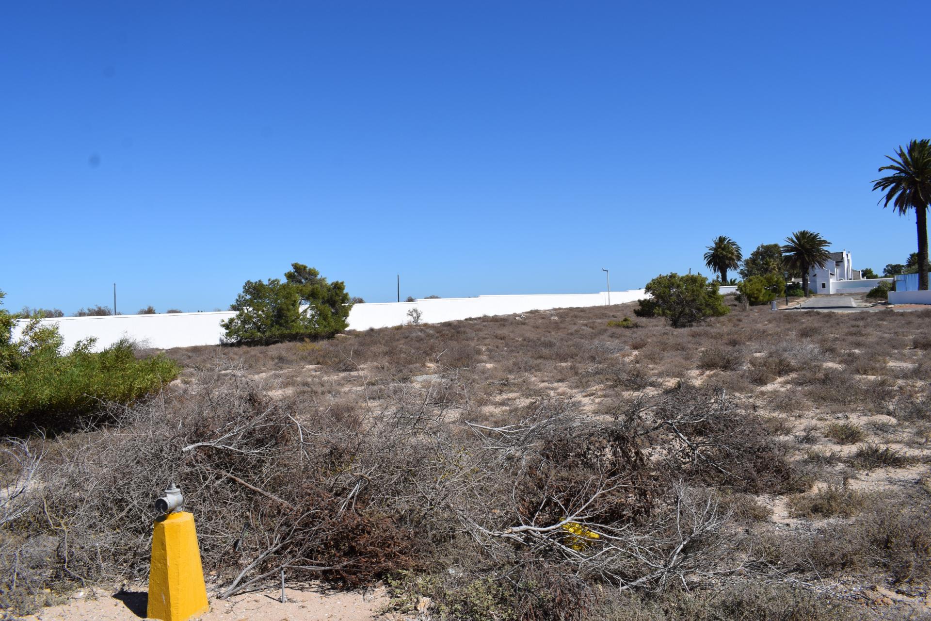 Land for sale , 8, 28 Street Fine & Country