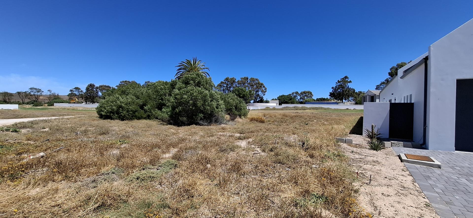 Land for sale , 17, 35 Street Fine & Country