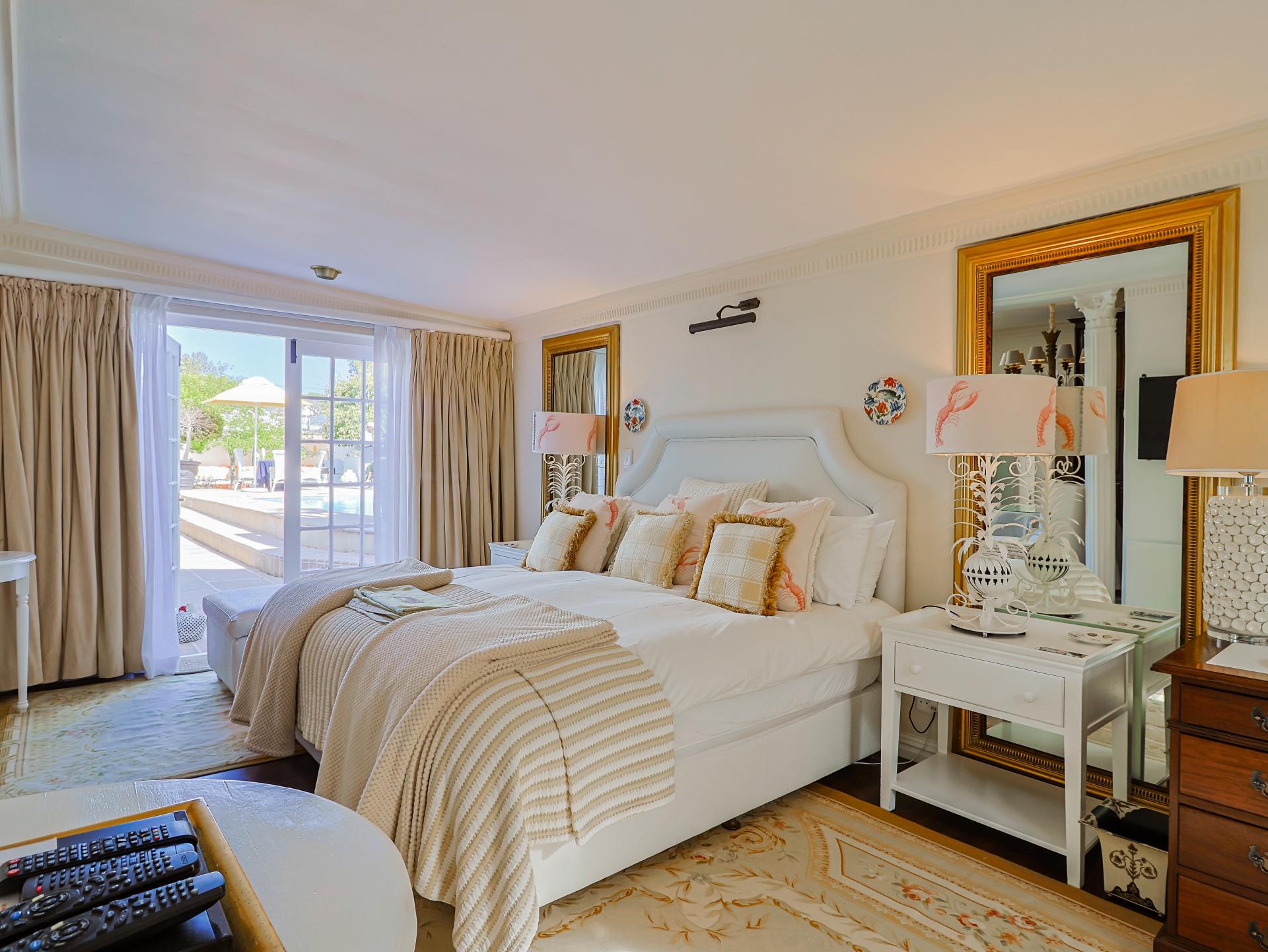 House for sale with 5 bedrooms, Eastcliff, Hermanus Fine & Country