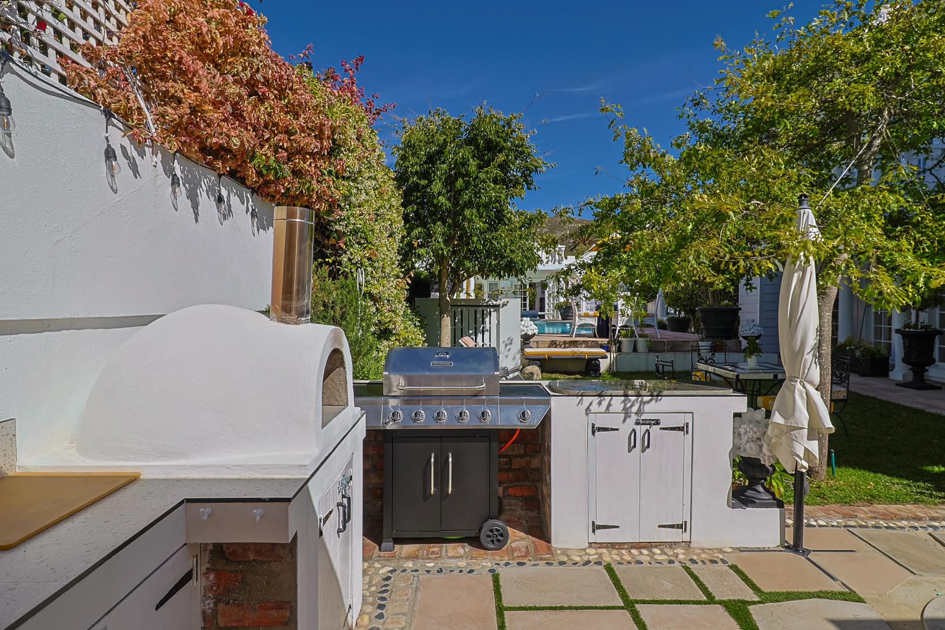 House for sale with 5 bedrooms, Eastcliff, Hermanus Fine & Country