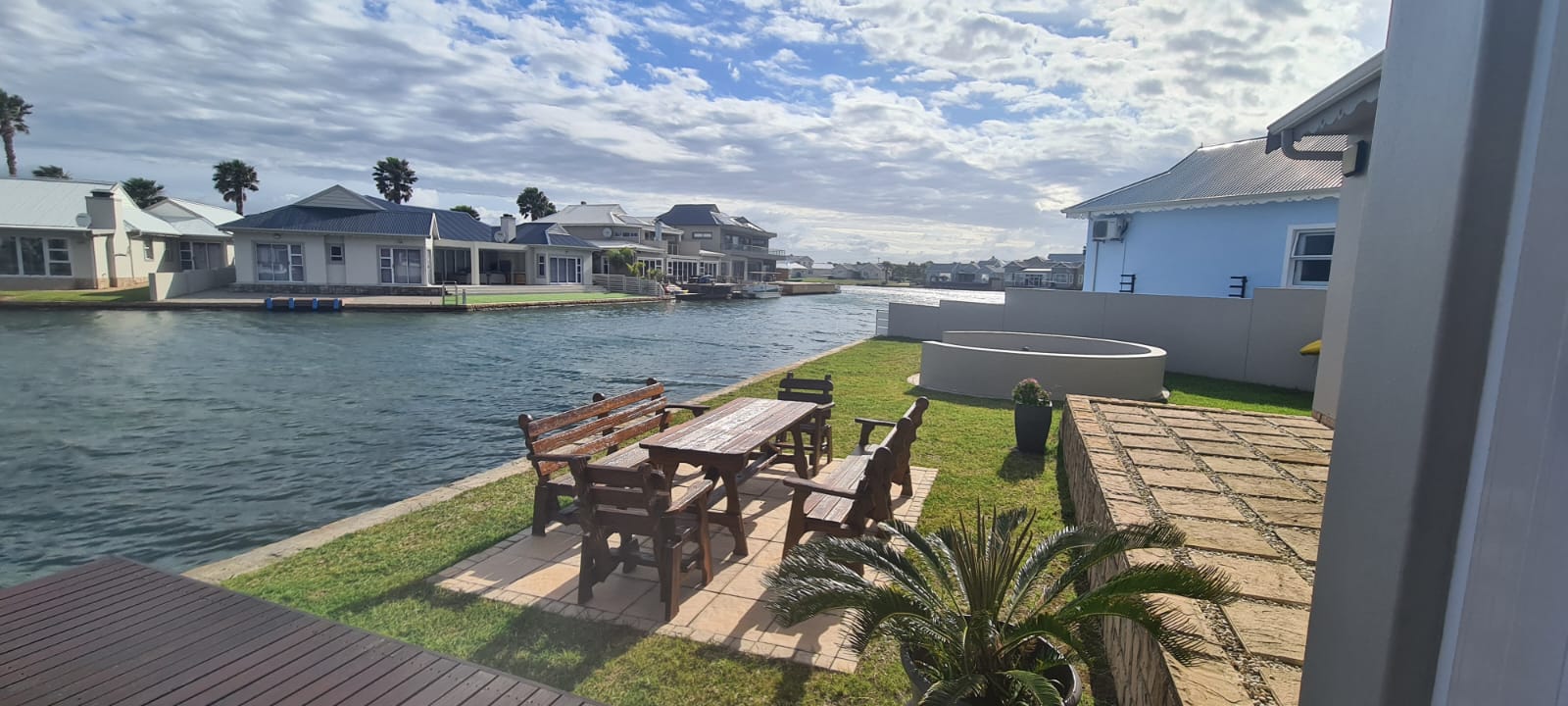 House for sale with 3 bedrooms, Marina Martinique, Jeffreys Bay