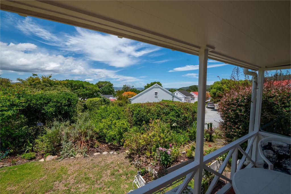 House for sale with 3 bedrooms, Belvidere Estate, Knysna Fine & Country