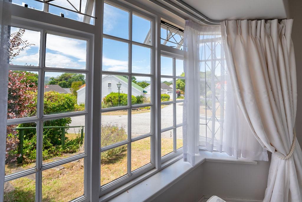 House for sale with 3 bedrooms, Belvidere Estate, Knysna Fine & Country