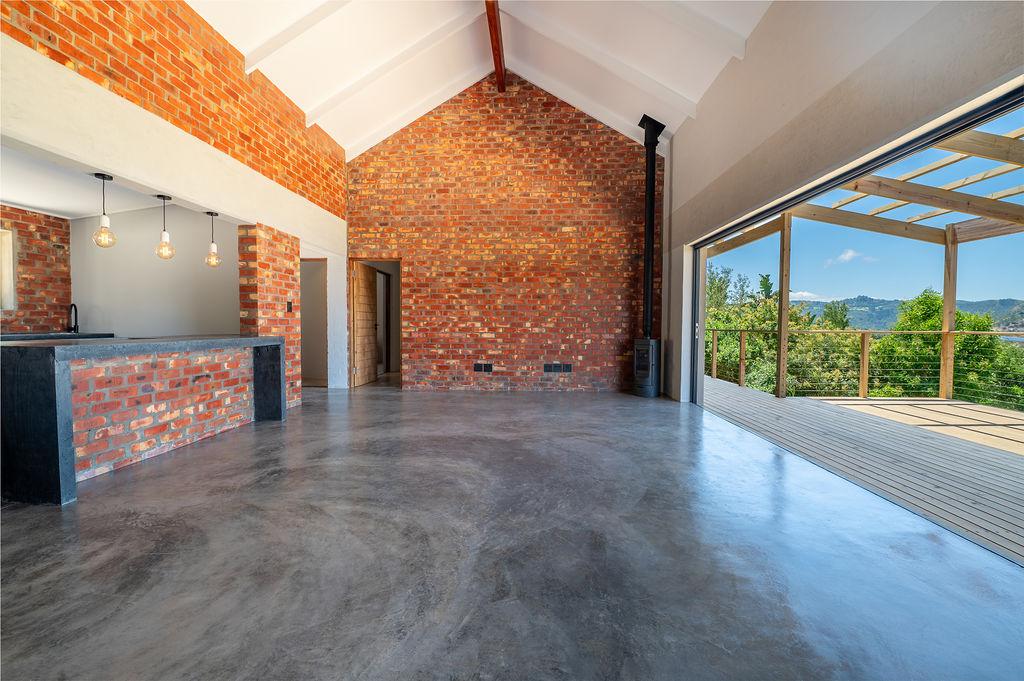 House for sale with 2 bedrooms, Westford Bridge, Knysna Fine & Country