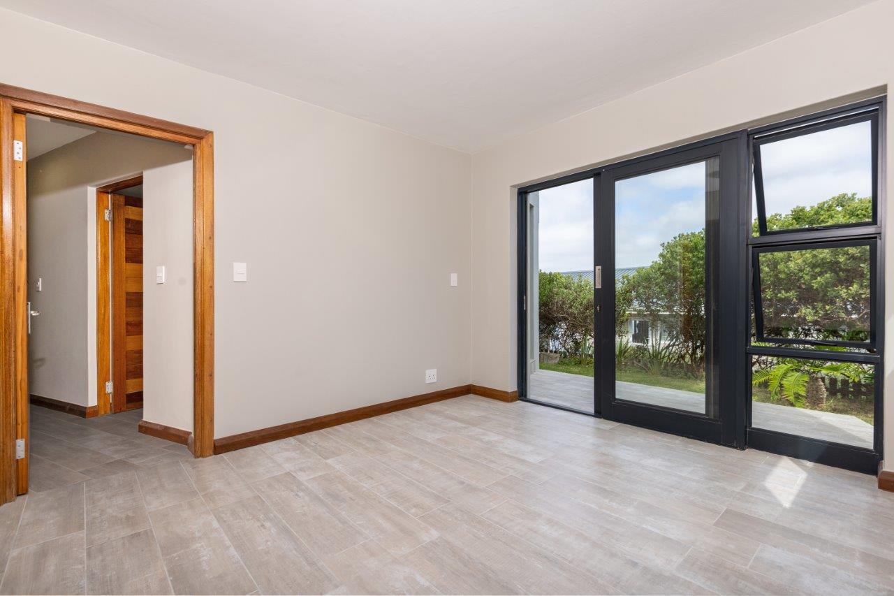 House for sale with 6 bedrooms, Brenton On Sea, Knysna Fine & Country