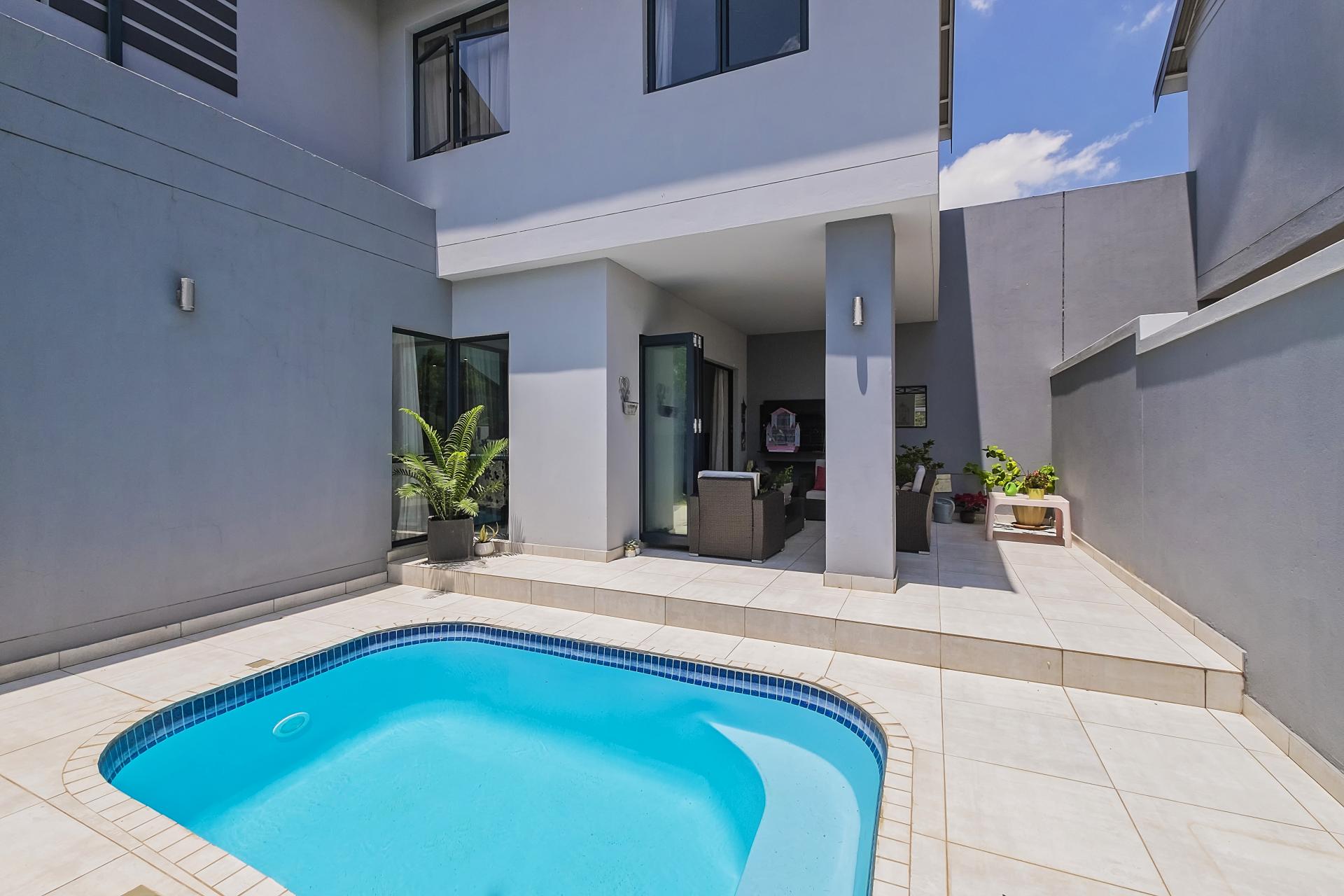 3 bedroom House for sale in Fourways