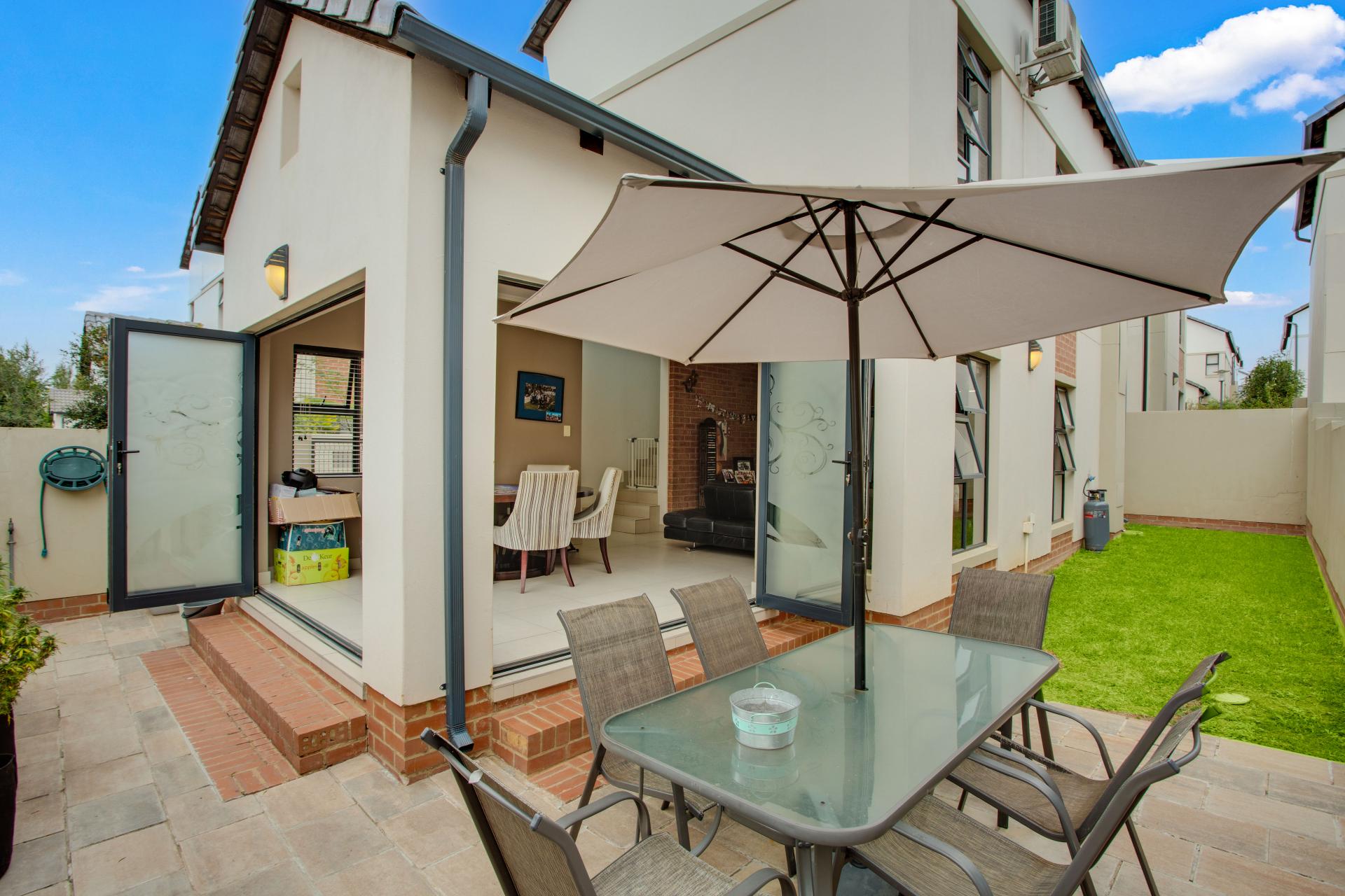 3 bedroom House for sale in Sandton