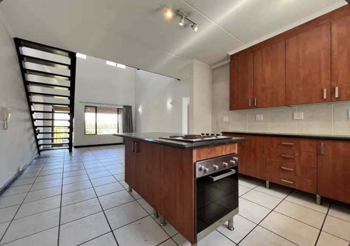 Apartment to rent with 2 bedrooms, Sunninghill, Sandton Fine & Country