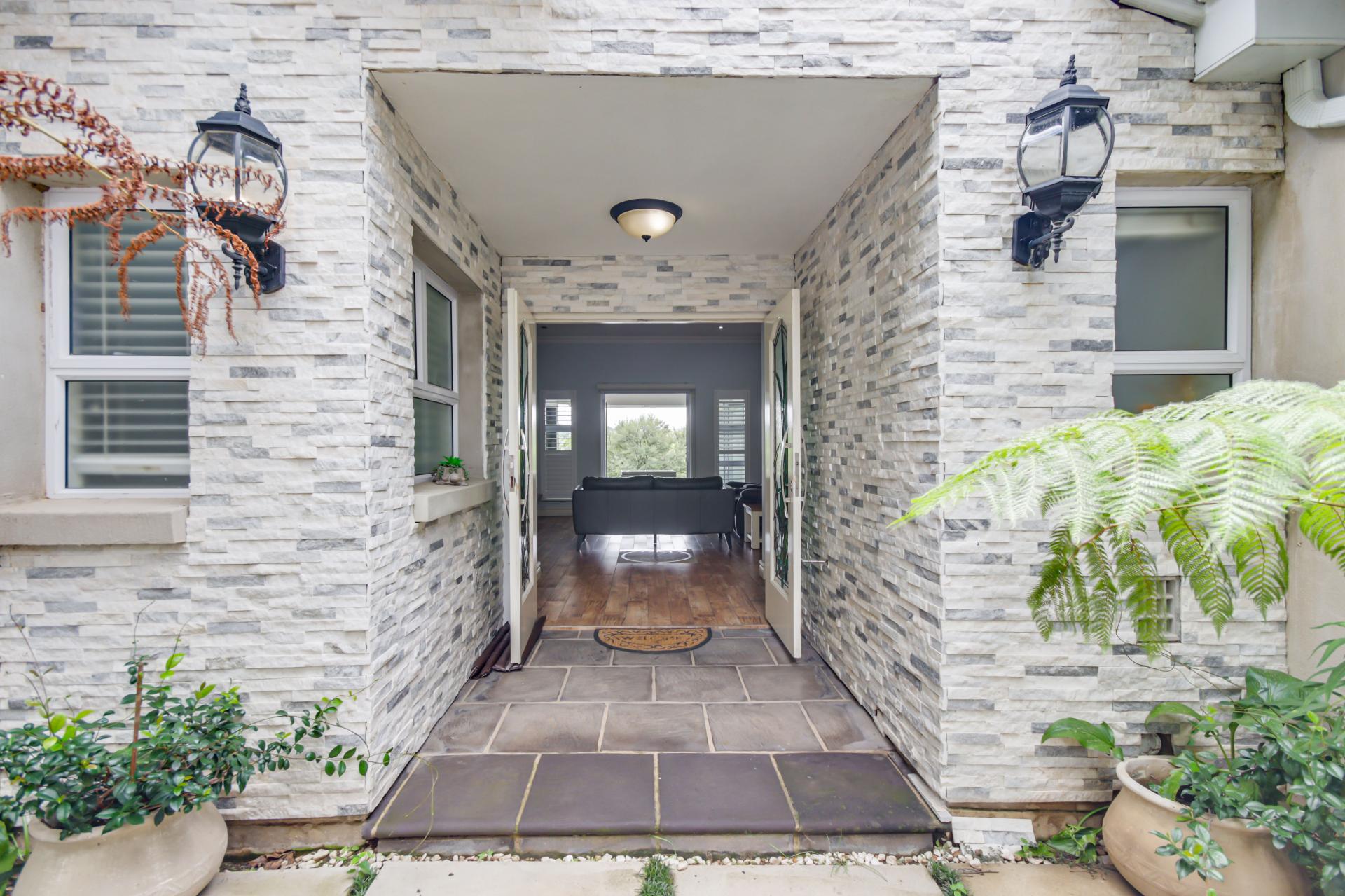 House for sale with 4 bedrooms, 75, Komati Drive Fine & Country