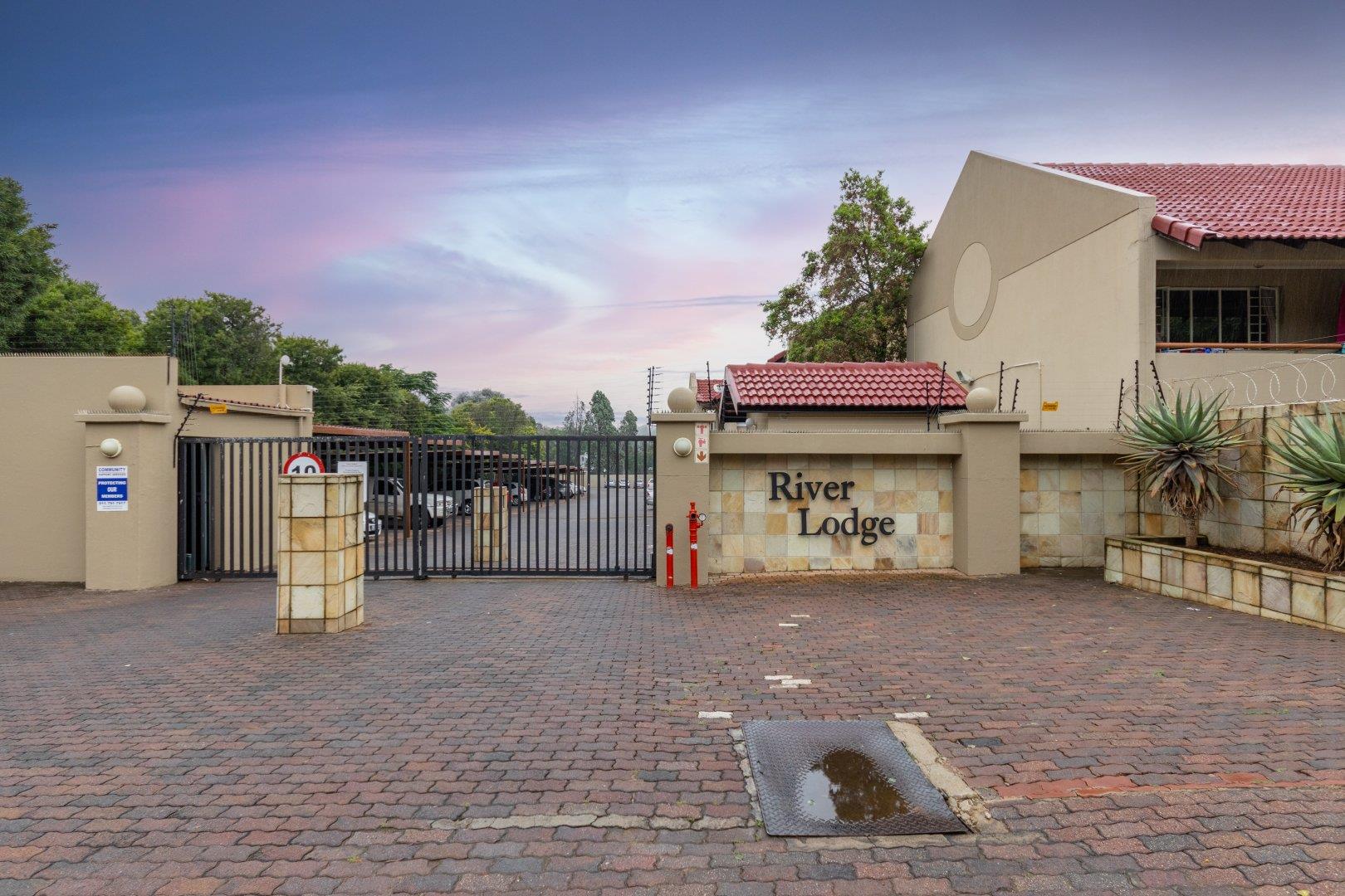 2 bedroom Apartment for sale in Randburg