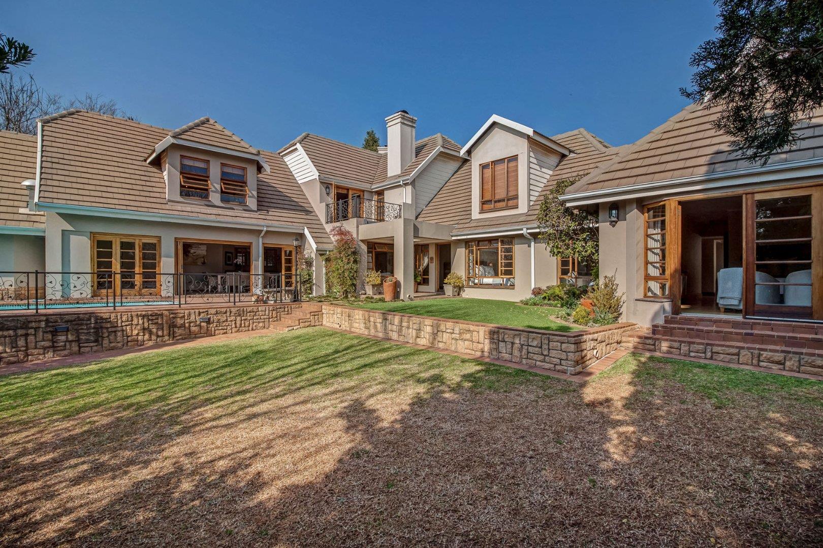 5 bedroom House for sale in Sandton