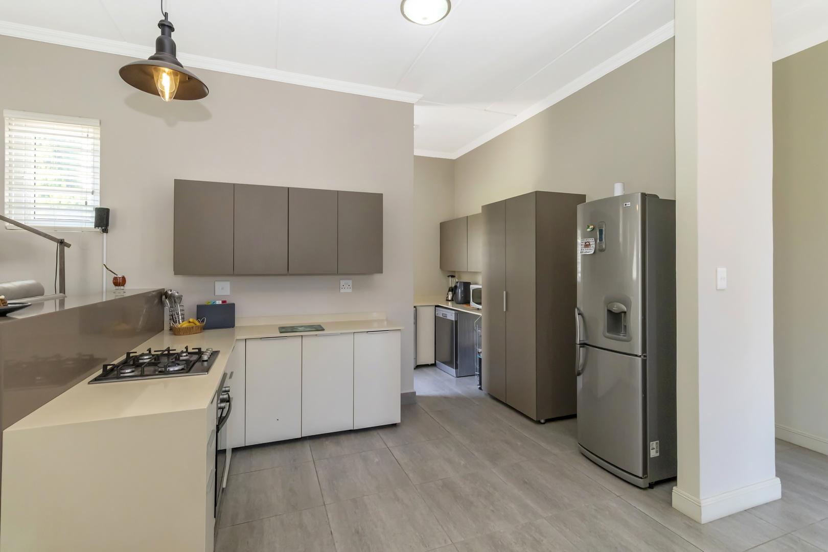 Townhouse for sale with 3 bedrooms, Kyalami Hills, Midrand Fine & Country