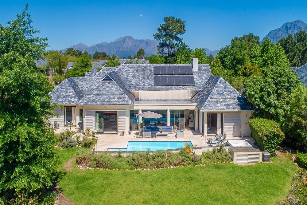 Property for sale with 5 bedrooms, Pearl Valley at Val de Vie, Paarl