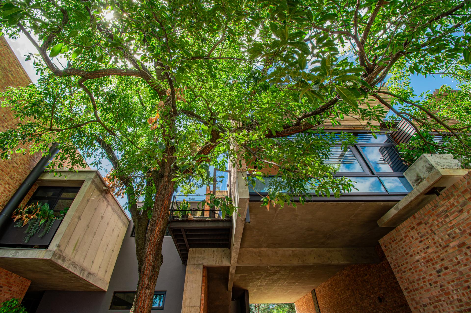 Townhouse for sale with 2 bedrooms, Hazelwood, Pretoria Fine & Country